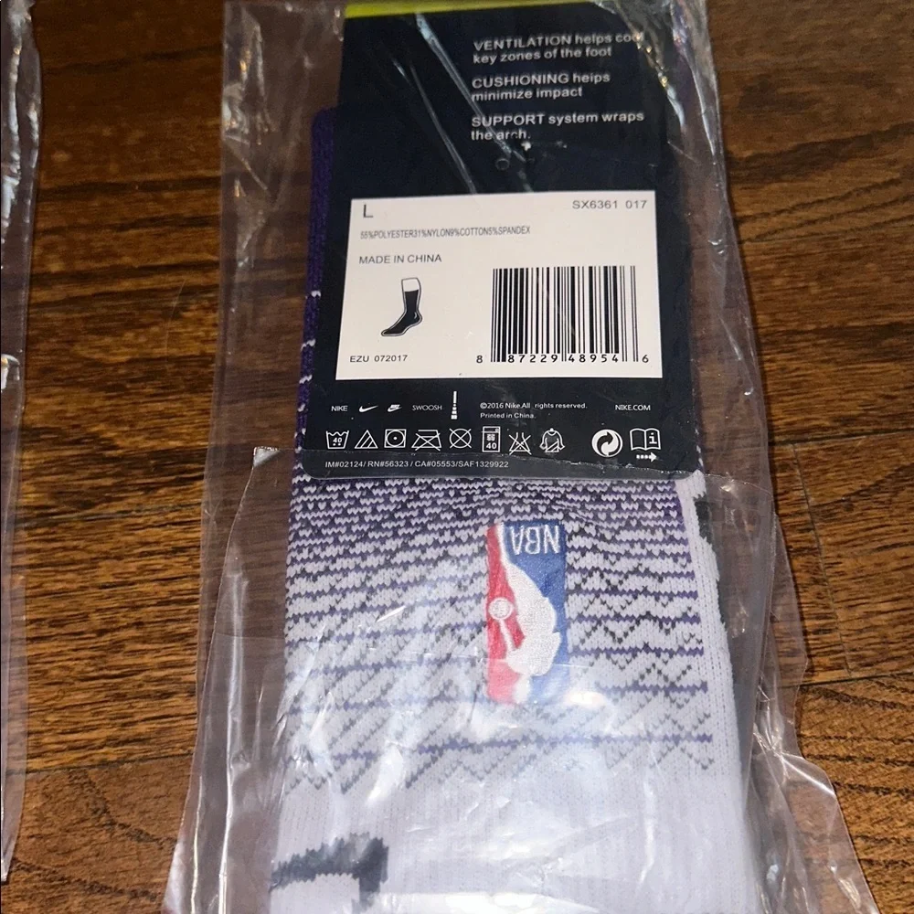 Nike Elite Crew NBA Basketball Sock Purple White - NEW - MENS LARGE